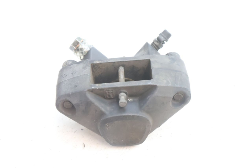 photo de REAR BRAKE CALIPER APRILIA ATLANTIC S 125 (2010 - 2013) - Alternative perspective