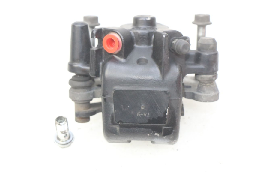 photo de REAR BRAKE CALIPER SUZUKI BURGMAN 125 (2007 - 2014) - Fixing points details