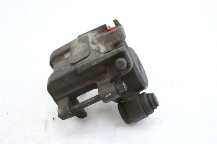 photo de REAR BRAKE CALIPER HONDA CBF 500 (2004 - 2007) - Zoom on usage condition