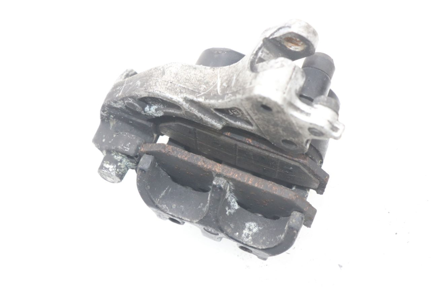 photo de REAR BRAKE CALIPER HONDA CBR F SC21 1000 (1986 - 1992) - Alternative perspective