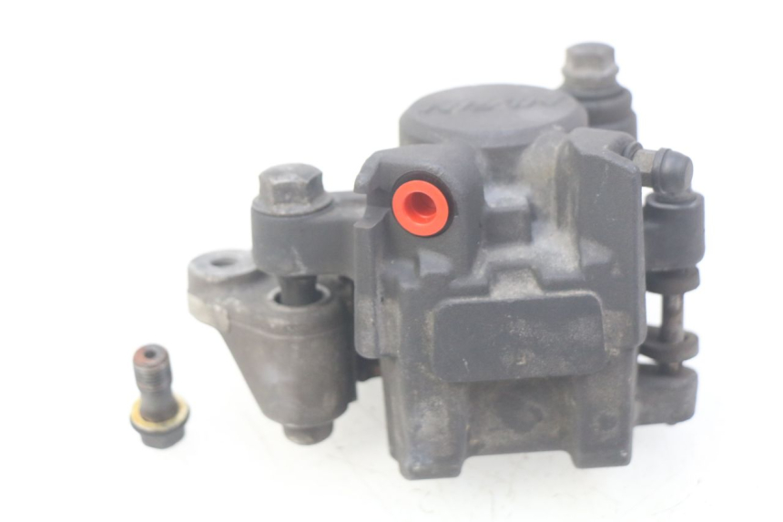 photo de REAR BRAKE CALIPER HONDA FES PANTHEON 125 (2003 - 2007) - Technical close-up