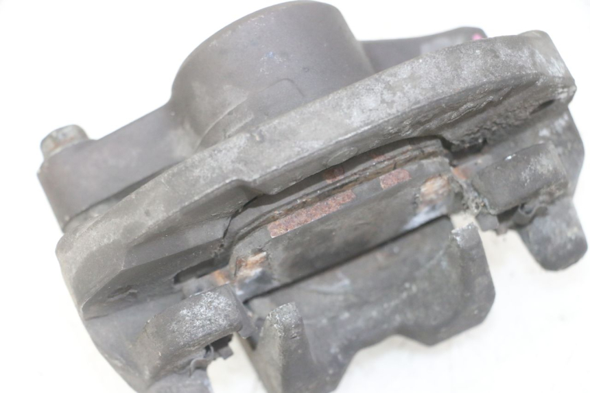 photo de REAR BRAKE CALIPER HONDA FORZA ABS 300 (2013 - 2017) - Zoom on usage condition