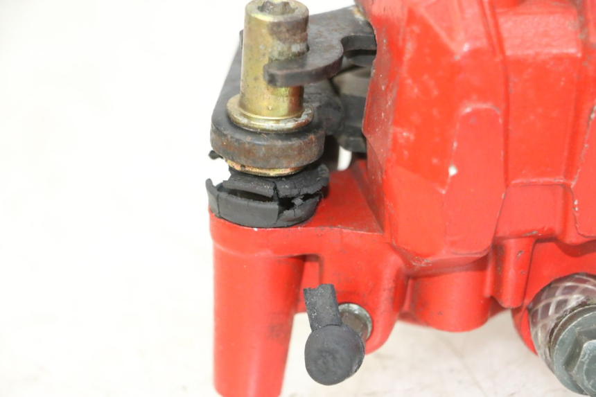 photo de REAR BRAKE CALIPER JM MOTORS GTS 125 (2015 - 2019) - Zoom on usage condition