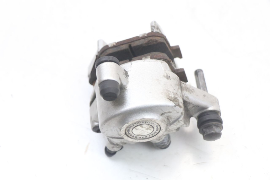 photo de REAR BRAKE CALIPER HARLEY DAVIDSON SPORTSTER XL CUSTOM 883 (1999 - 2006) - Technical close-up