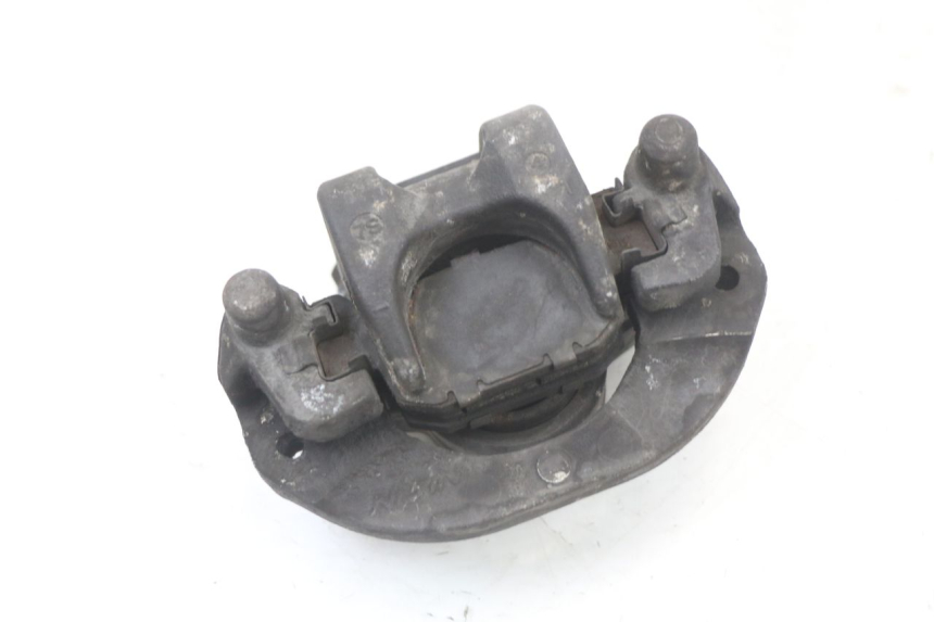 photo de REAR BRAKE CALIPER HONDA FES S-WING SWING 125 (2007 - 2015) - Alternative perspective