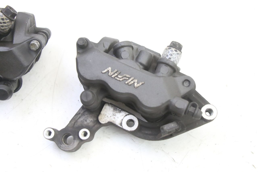 photo de REAR BRAKE CALIPER HONDA NTV DEAUVILLE ABS 700 (2007 - 2016) - Zoom on usage condition