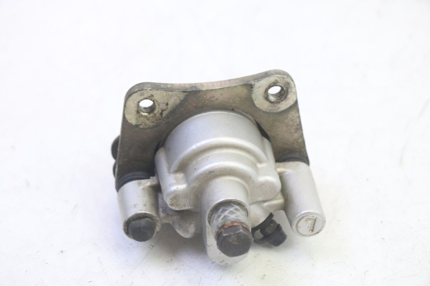 photo de REAR BRAKE CALIPER LIGIER PULSE 3 1 (2014 - 2020) - Technical close-up