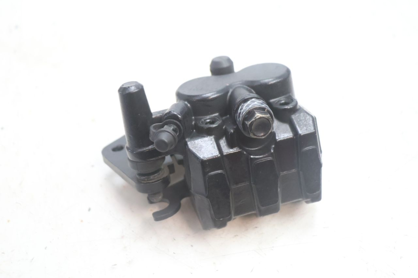 photo de REAR BRAKE CALIPER JM MOTORS R-MAX TECH 50 (2024 - 2026) - Zoom on usage condition