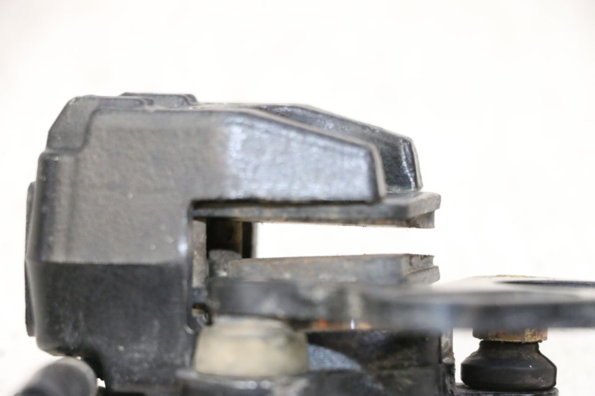 photo de REAR BRAKE CALIPER APOLLO RFZ 125 - Zoom on usage condition