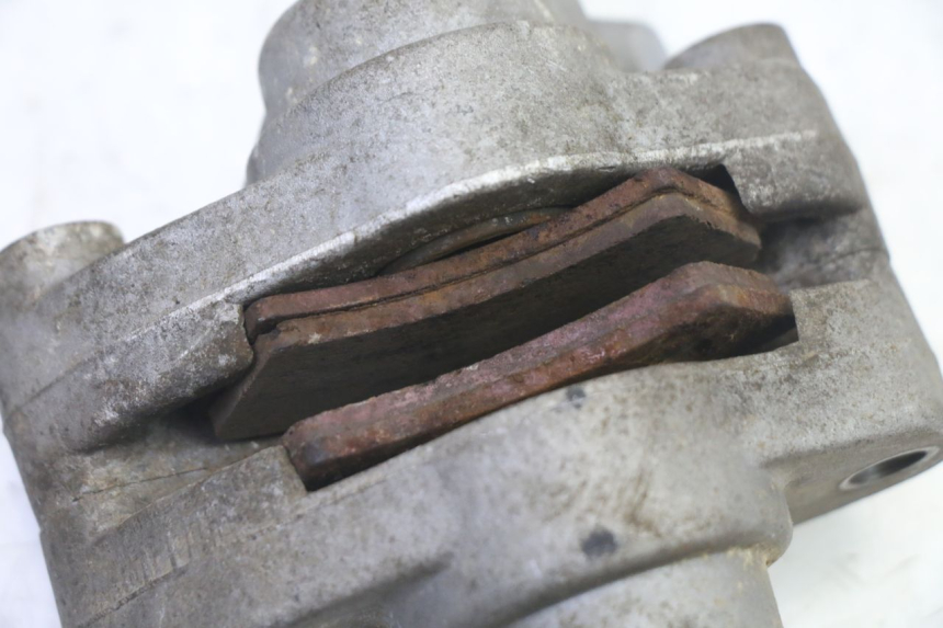 photo de REAR BRAKE CALIPER HYTRACK S 150 (2003 - 2011) - Surface and material condition