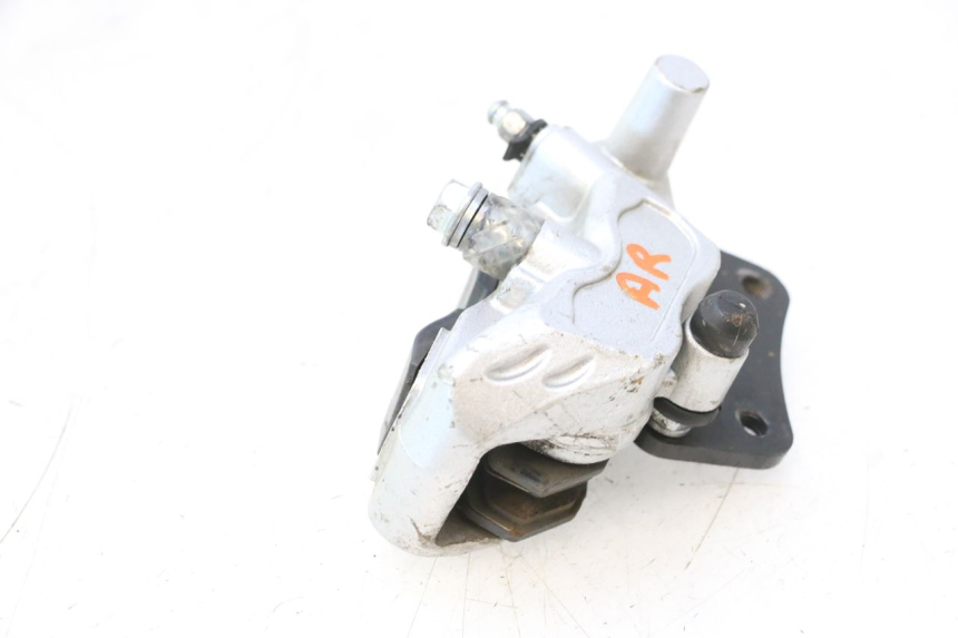 photo de REAR BRAKE CALIPER BAIKU SAKURA 1 (2021 - 2025) - Fixing points details