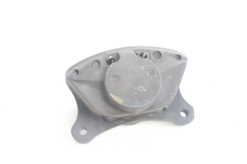 photo de REAR BRAKE CALIPER PEUGEOT SATELIS 125 (2006 - 2009) - Technical close-up