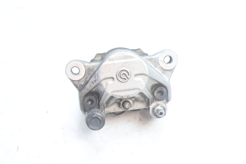 photo de REAR BRAKE CALIPER YAMAHA XMAX X-MAX 125 (2006 - 2009) - Alternative perspective