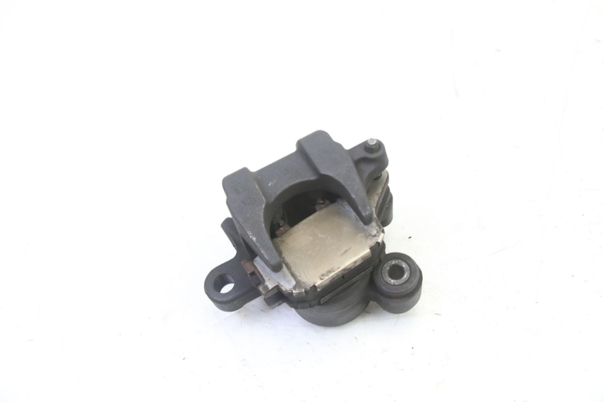photo de REAR BRAKE CALIPER YAMAHA XJ6 ABS 600 (2008 - 2016) - Alternative perspective