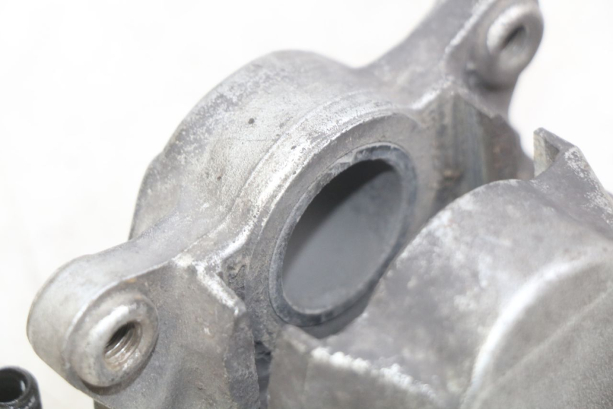 photo de REAR BRAKE CALIPER YAMAHA YP MAJESTY 125 (1998 - 2001) - Zoom on usage condition