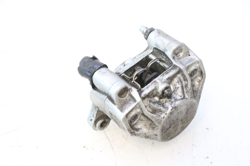 photo de REAR BRAKE CALIPER YAMAHA YP MAJESTY 125 (2007 - 2010) - Zoom on usage condition