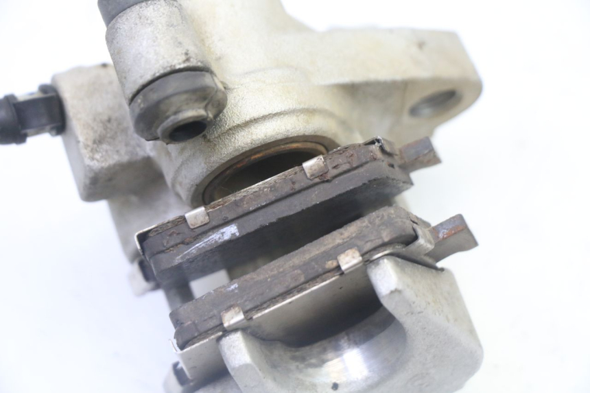 photo de REAR BRAKE CALIPER YAMAHA YZF YZ-F 450 (2014 - 2016) - Technical close-up