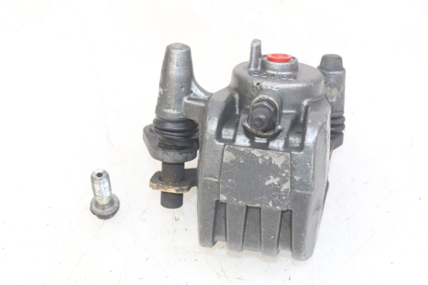photo de REAR BRAKE CALIPER KAWASAKI ZX-6R ZX6R 600 (1995 - 1997) - Technical close-up