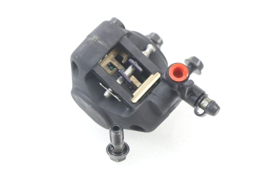 photo de FRONT BRAKE CALIPER YAMAHA AEROX 4 50 (2018 - 2020) - Alternative perspective