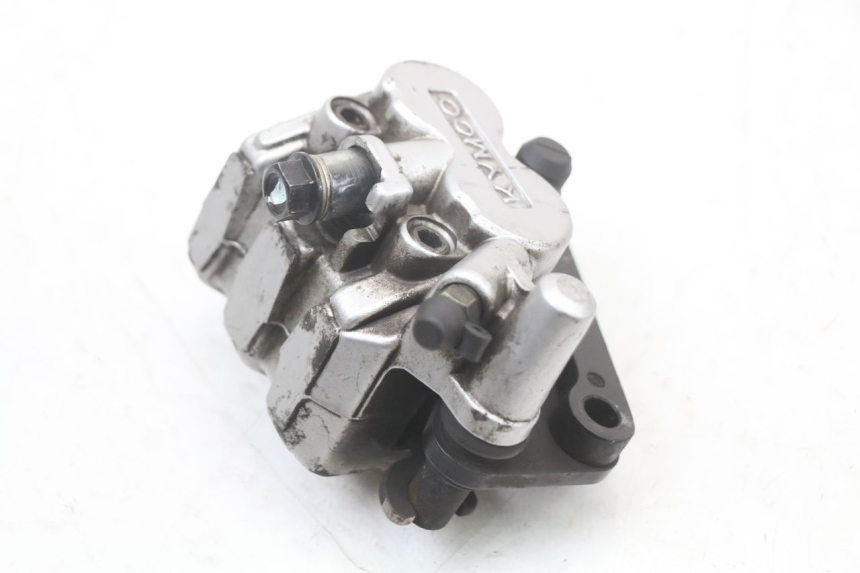 photo de FRONT BRAKE CALIPER KYMCO AGILITY 4T 50 (2005 - 2018) - Alternative perspective