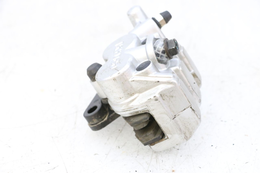 photo de FRONT BRAKE CALIPER KYMCO AGILITY 4T 50 (2018 - 2022) - Fixing points details