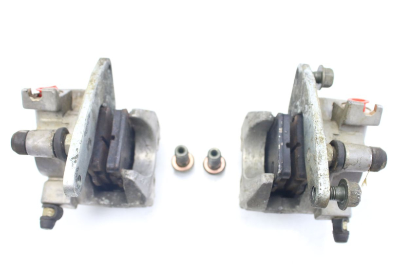 photo de FRONT BRAKE CALIPER YAMAHA BLASTER 200 (2003 - 2007) - Alternative perspective