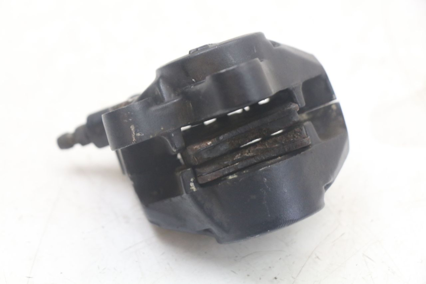 photo de FRONT BRAKE CALIPER MBK BOOSTER SPIRIT 50 (2004 - 2017) - Technical close-up