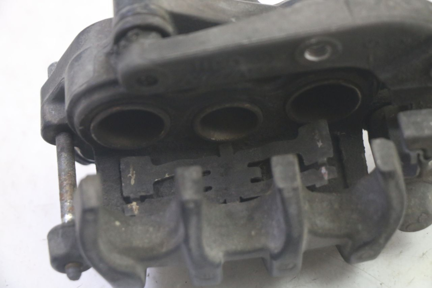 photo de FRONT BRAKE CALIPER SUZUKI BURGMAN 125 (2007 - 2014) - Product overview