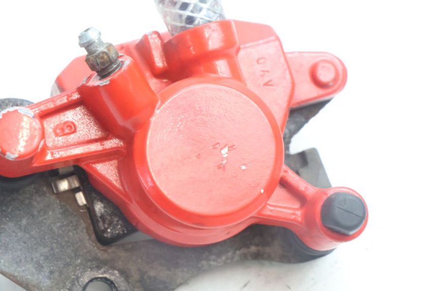 photo de FRONT BRAKE CALIPER YAMAHA BW'S BWS 125 (2010 - 2013) - Zoom on usage condition