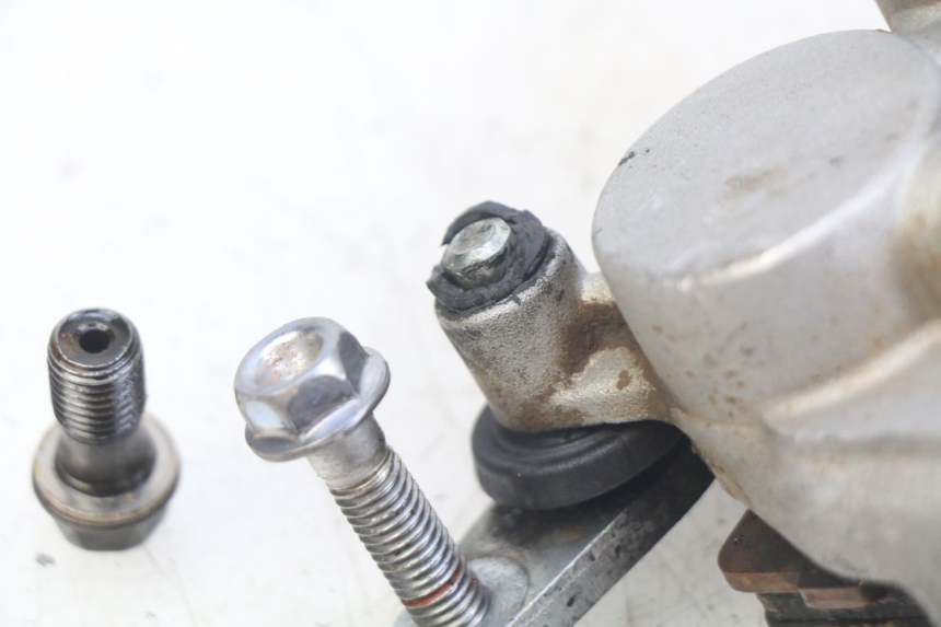 photo de FRONT BRAKE CALIPER HONDA CR 80 (2001 - 2003) - Checked used part