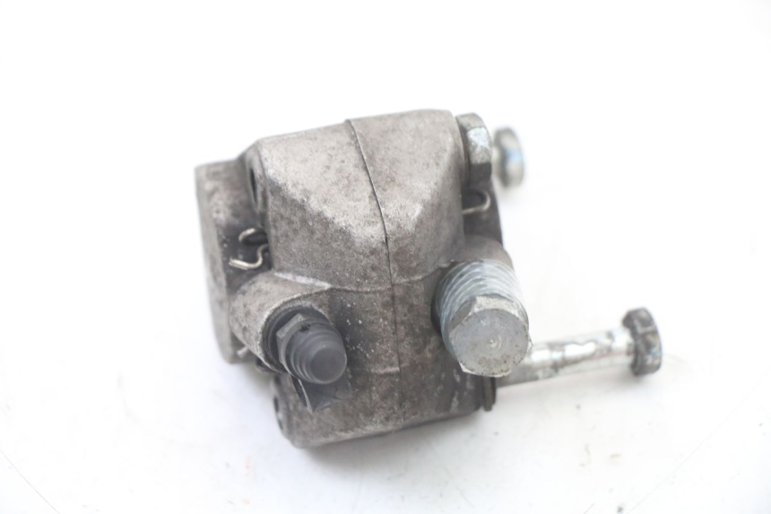 photo de FRONT BRAKE CALIPER DERBI SENDA R X-TREME 50 (2006 - 2010) - Technical close-up