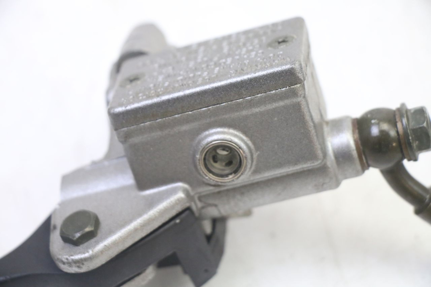 photo de FRONT BRAKE CALIPER CCR DIRT BIKE 125 - Fixing points details