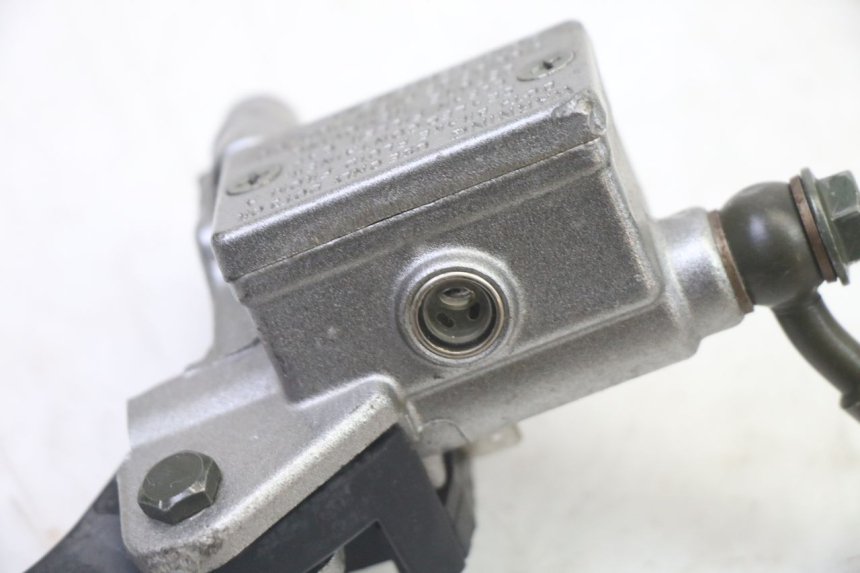 photo de FRONT BRAKE CALIPER CCR DIRT BIKE 125 - Technical close-up