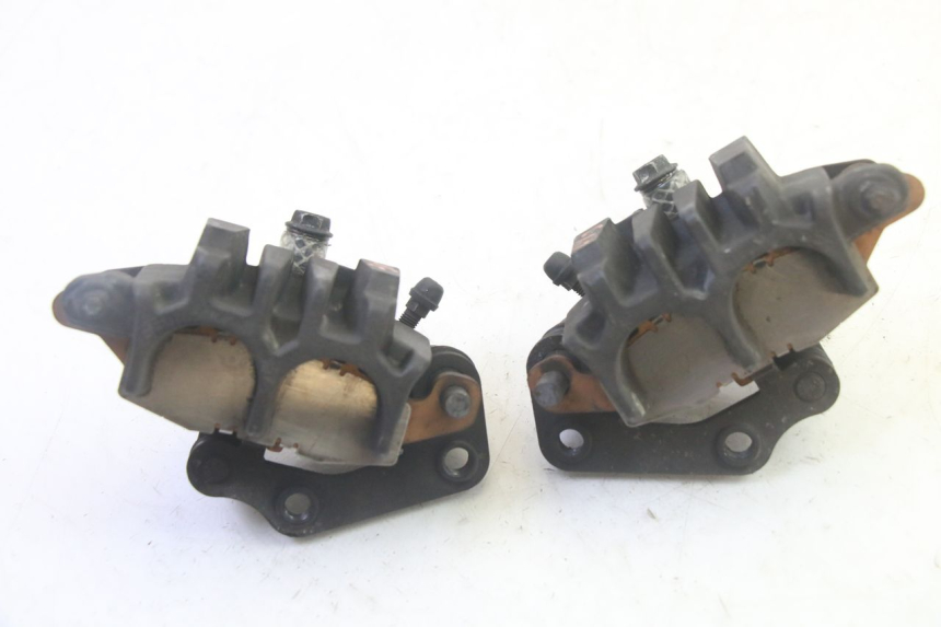 photo de FRONT BRAKE CALIPER SUZUKI DL V STROM 1000 (2002 - 2007) - Surface and material condition