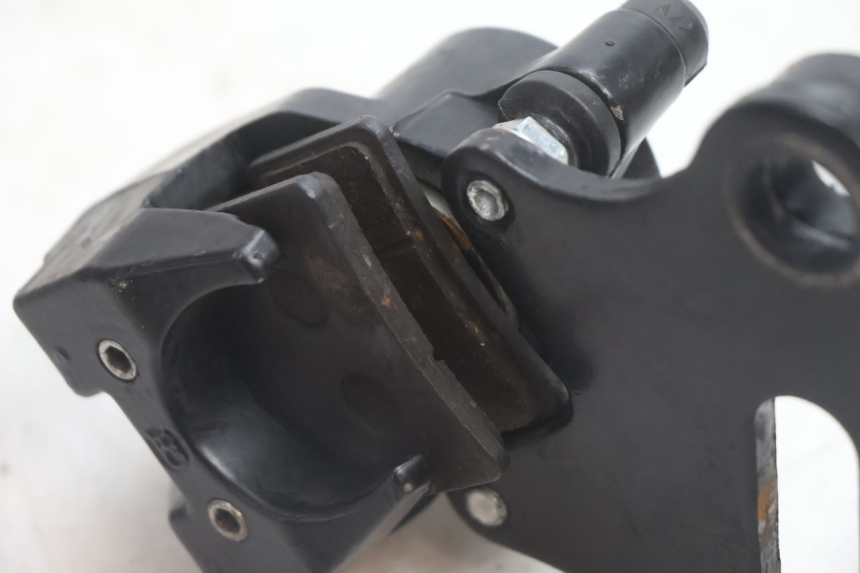photo de FRONT BRAKE CALIPER MINI MX DRIFT 150 - Surface and material condition