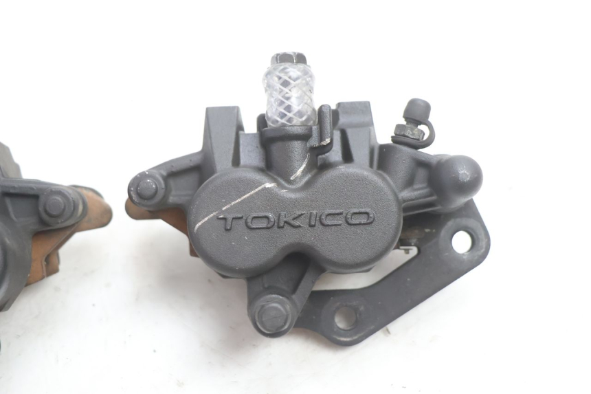 photo de FRONT BRAKE CALIPER KAWASAKI ER-6 ER6 N 650 (2005 - 2009) - Zoom on usage condition