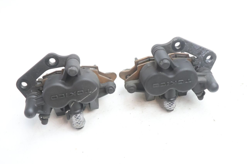 photo de FRONT BRAKE CALIPER KAWASAKI ER-6 ER6 N 650 (2005 - 2009) - Fixing points details