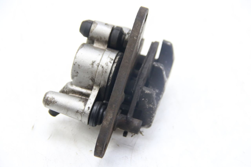 photo de FRONT BRAKE CALIPER SYM FIDDLE 2 50 (2008 - 2013) - Alternative perspective