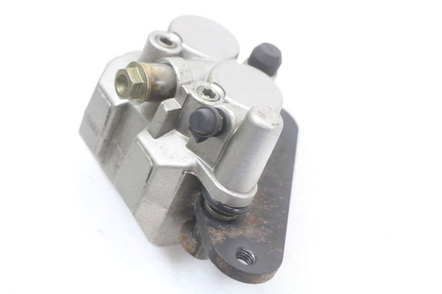 photo de FRONT BRAKE CALIPER SYM FIDDLE 2 50 (2008 - 2013) - Alternative perspective