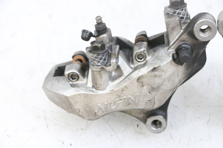 photo de FRONT BRAKE CALIPER YAMAHA FJR ABS 1300 (2006 - 2012) - Checked used part