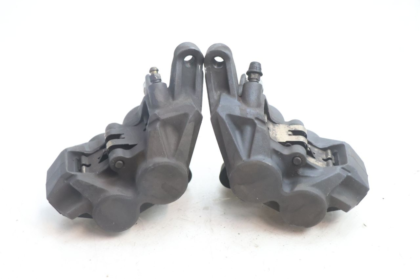 photo de FRONT BRAKE CALIPER YAMAHA FJR 1300 (2001 - 2005) - Product overview