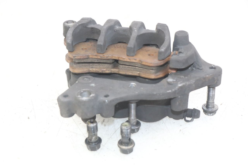 photo de FRONT BRAKE CALIPER HONDA FJS SILVERWING SILVER WING 400 (2009 - 2016) - Zoom on usage condition