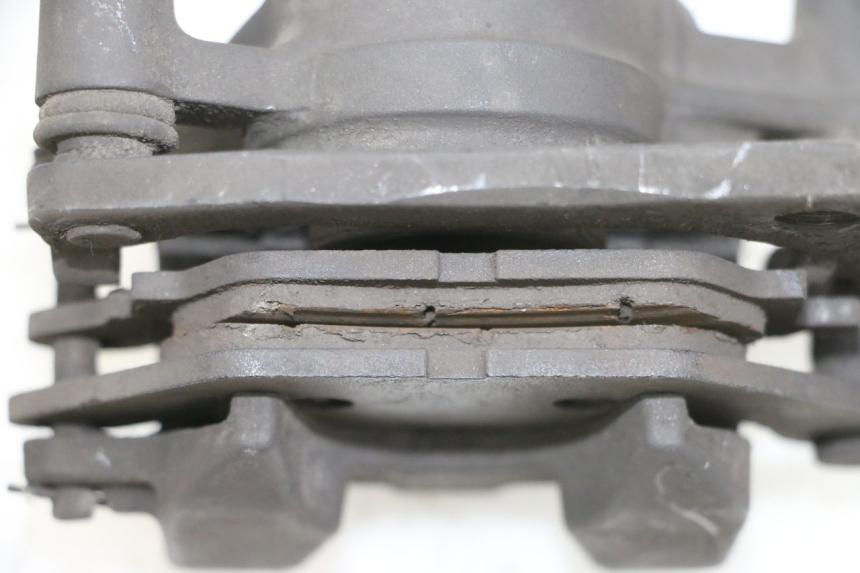 photo de FRONT BRAKE CALIPER MBK FLIPPER 115 (2013 - 2017) - Zoom on usage condition