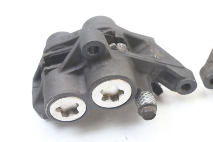 photo de FRONT BRAKE CALIPER YAMAHA FZ6 FAZER S2 600 (2007 - 2011) - Markings and original references