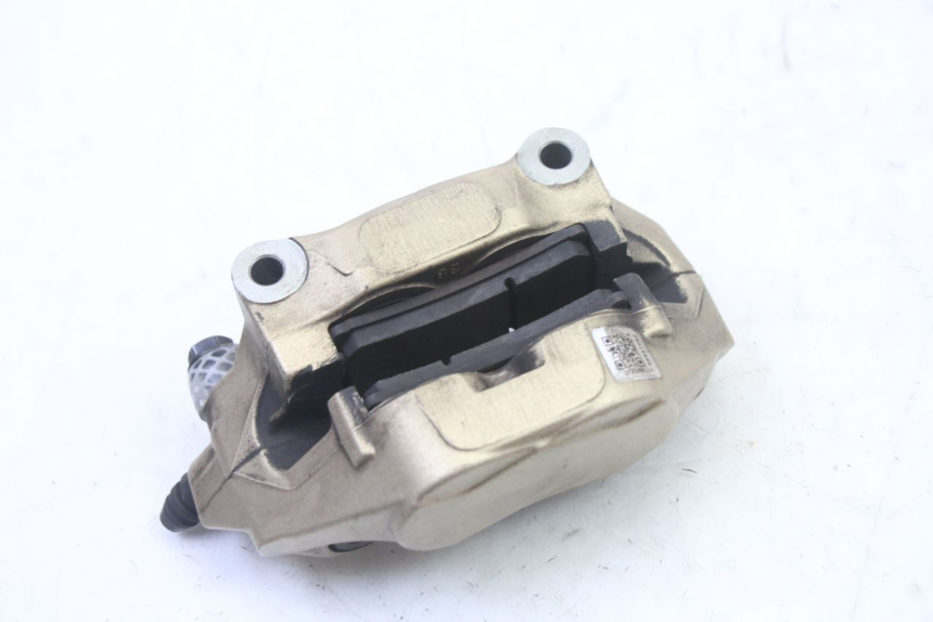 photo de FRONT BRAKE CALIPER BMW G310 R 310 (2016 - 2020) - Technical close-up