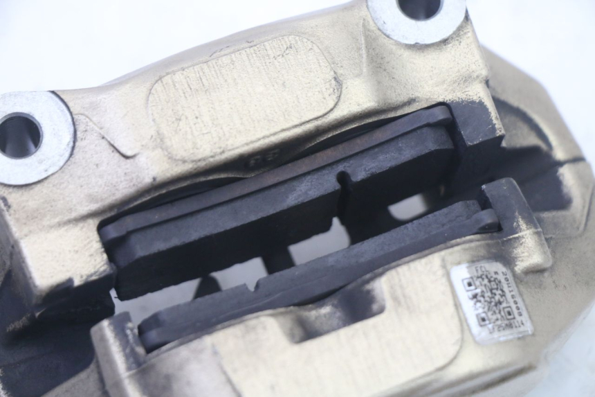 photo de FRONT BRAKE CALIPER BMW G310 R 310 (2016 - 2020) - Product overview