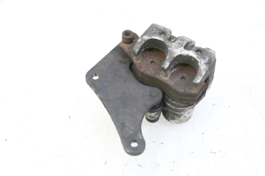 photo de FRONT BRAKE CALIPER KYMCO GRAND DINK 125 (2002 - 2007) - Technical close-up