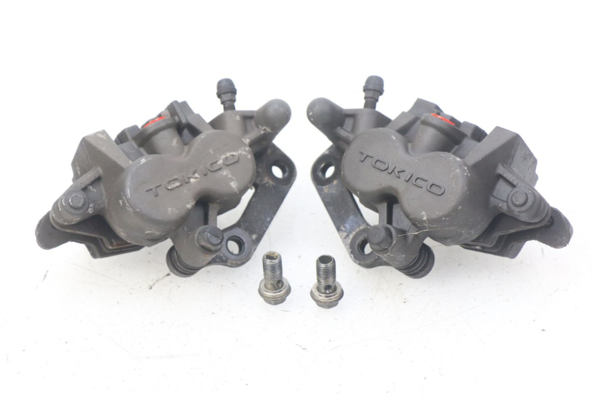 photo de FRONT BRAKE CALIPER SUZUKI GSF N BANDIT 600 (2000 - 2004) - Main view