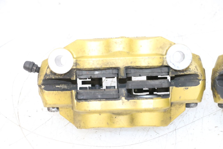 photo de FRONT BRAKE CALIPER SUZUKI GSXR GSX-R 1000 (2003 - 2004) - Zoom on usage condition