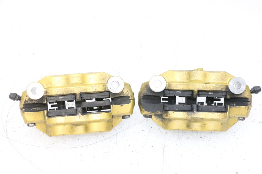 photo de FRONT BRAKE CALIPER SUZUKI GSXR GSX-R 1000 (2003 - 2004) - Technical close-up